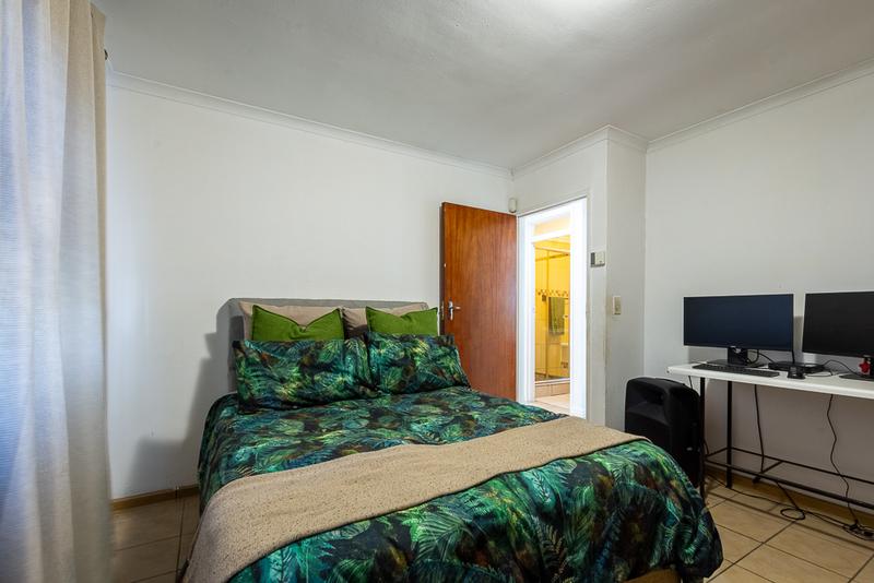 To Let 3 Bedroom Property for Rent in Northpine Western Cape